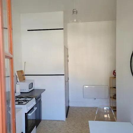 Agreable T1 Lumineux 42m2 Appartement
