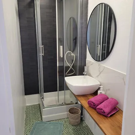 Agreable T1 Lumineux 42m2 Appartement Le Teil