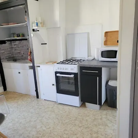 Appartement Agreable T1 Lumineux 42m2 Le Teil